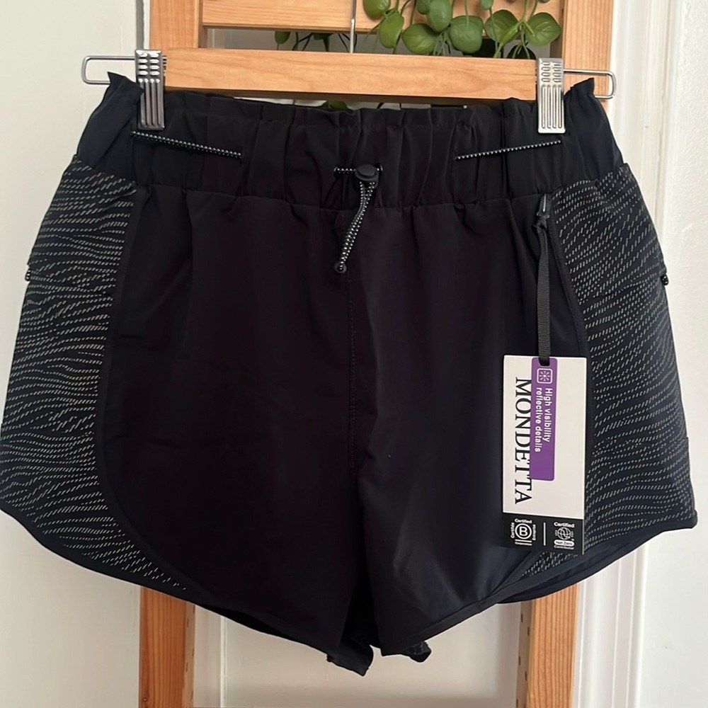 Mondetta Shine Bright Short